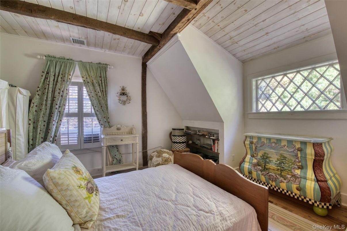 Bedroom, Interior, Wooden Beams, Wood Texture Flooring