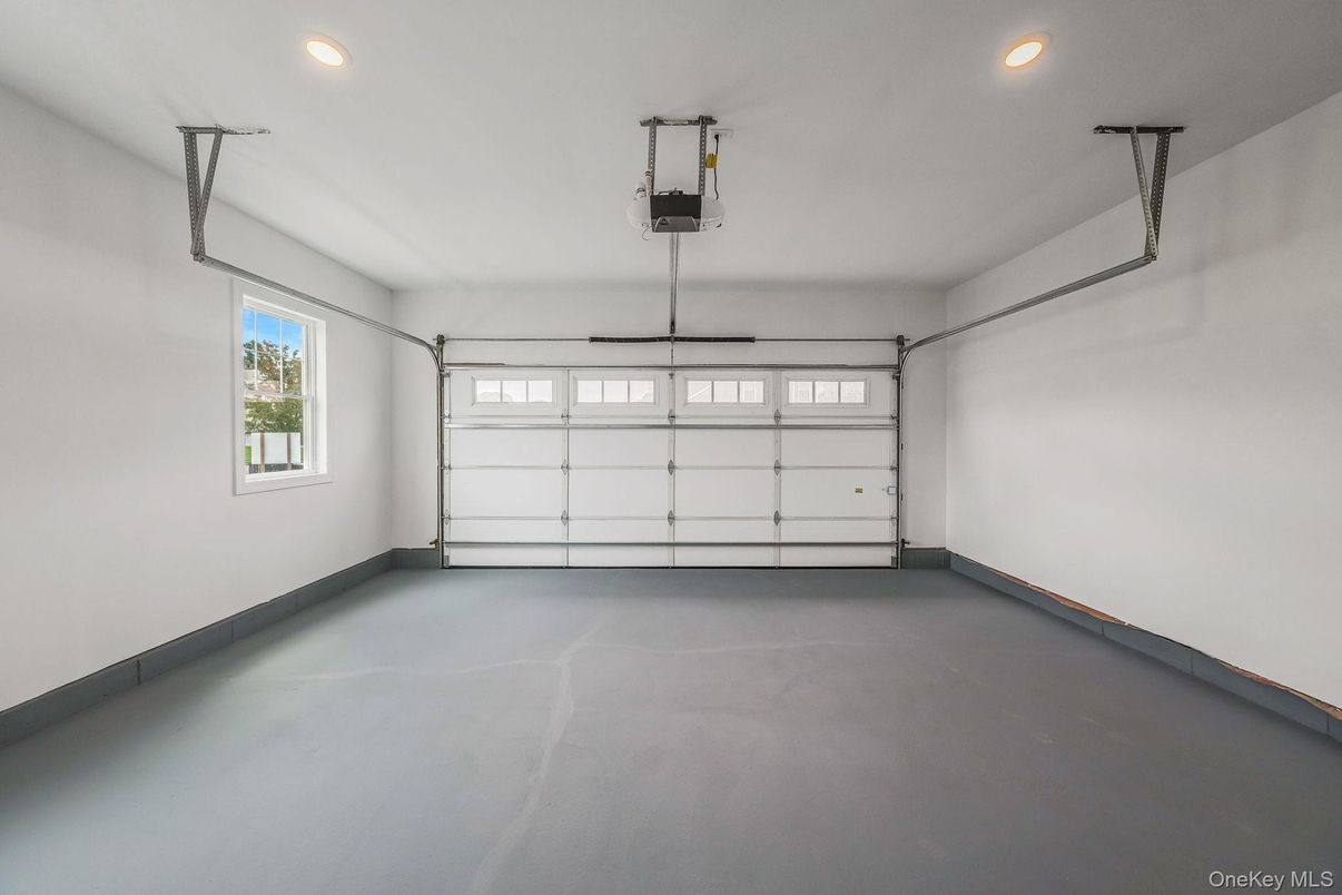 Garage, Interior, Recessed Lighting