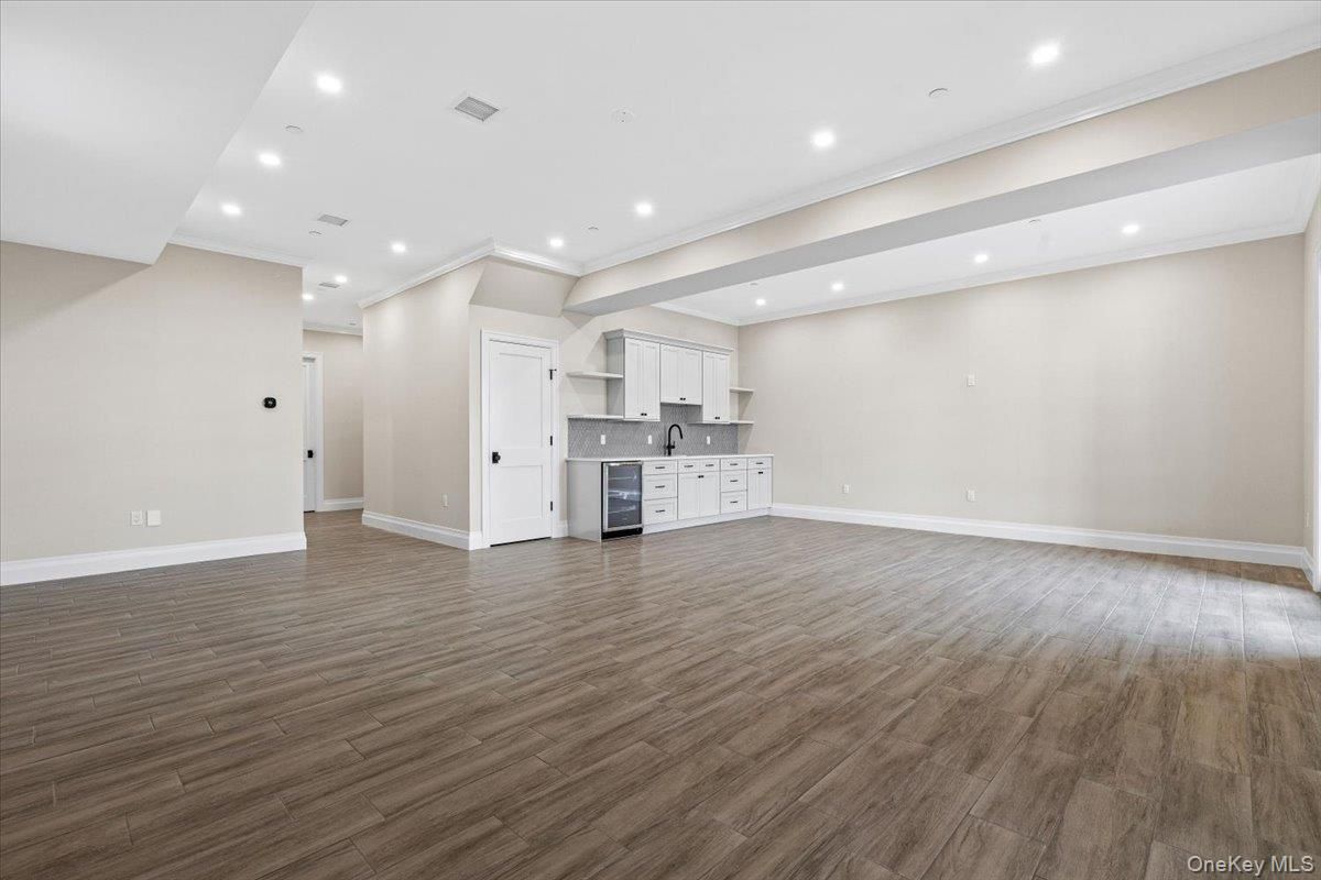 Empty room, Interior, Kitchen, Recessed Lighting, Wood Texture Flooring