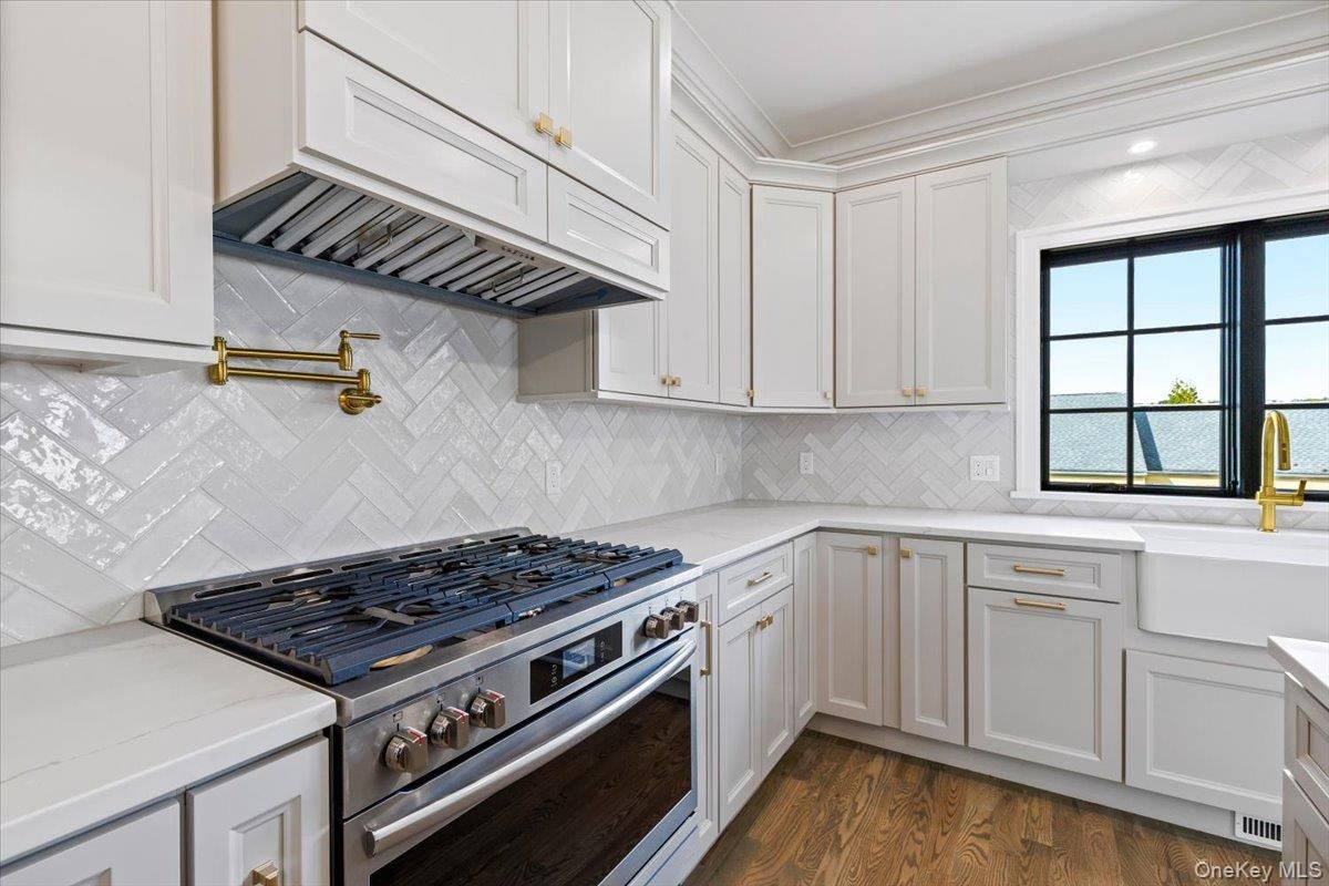 Interior, Kitchen, Recessed Lighting, Stainless Steel Appliances, Water, Wood Texture Flooring