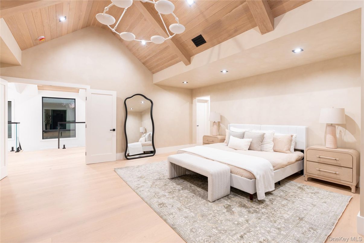 Bedroom, Interior, Recessed Lighting, Wooden Beams, Wooden Ceilings, Wood Texture Flooring