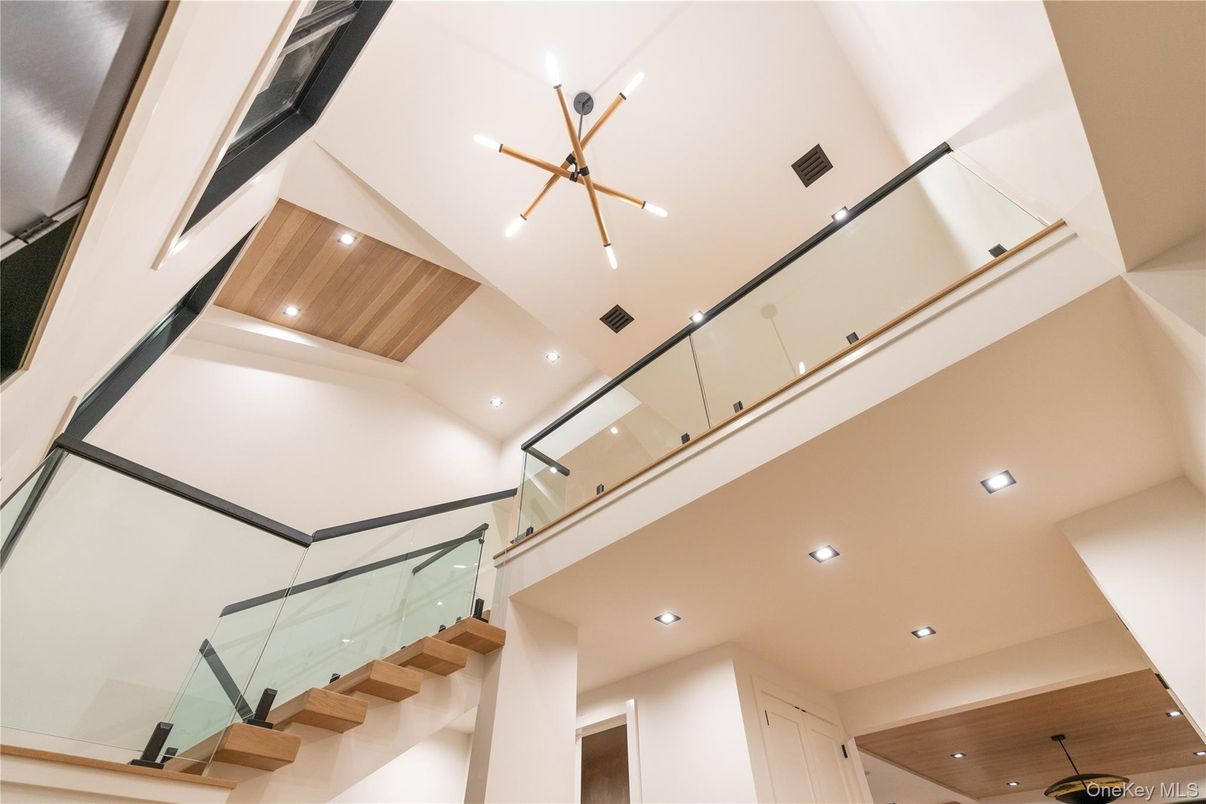 Interior, Pendant Lights, Recessed Lighting, Wooden Ceilings