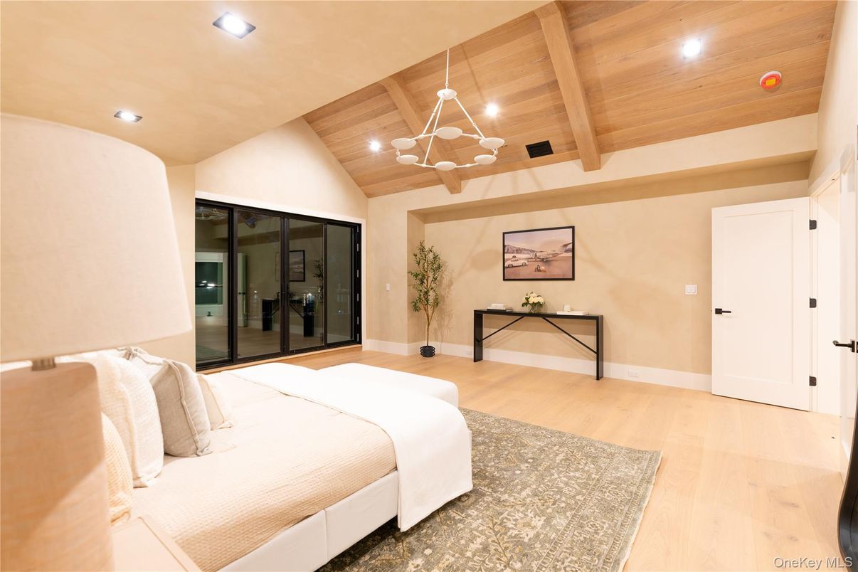 Bedroom, Interior, Recessed Lighting, Wooden Beams, Wooden Ceilings, Wood Texture Flooring