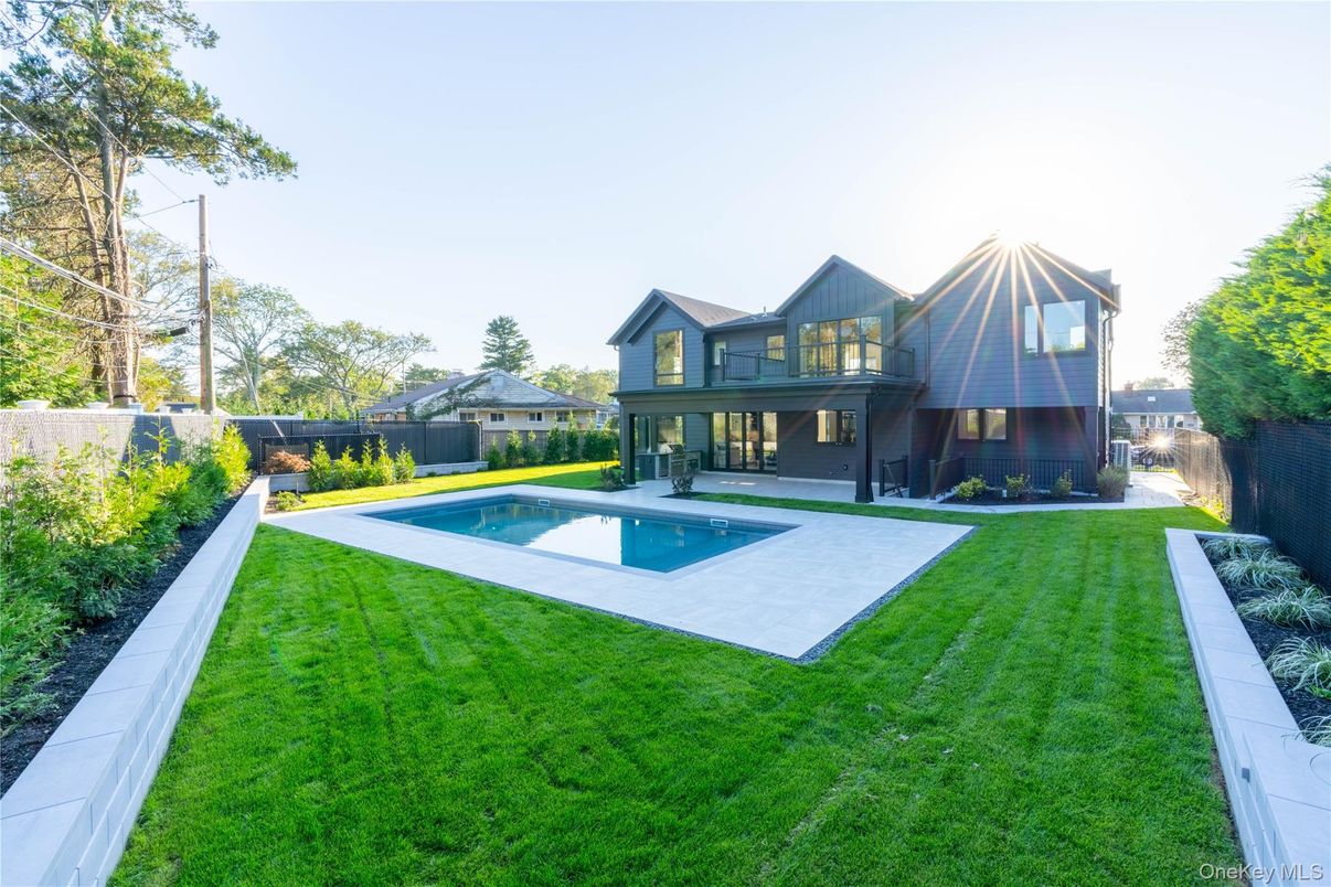 Backyard, Exterior, Pool