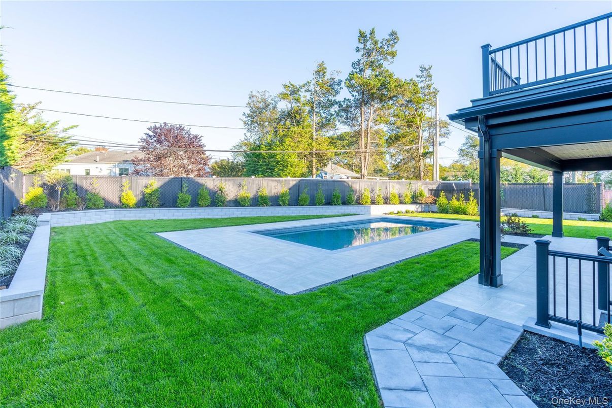 Backyard, Exterior, Pool