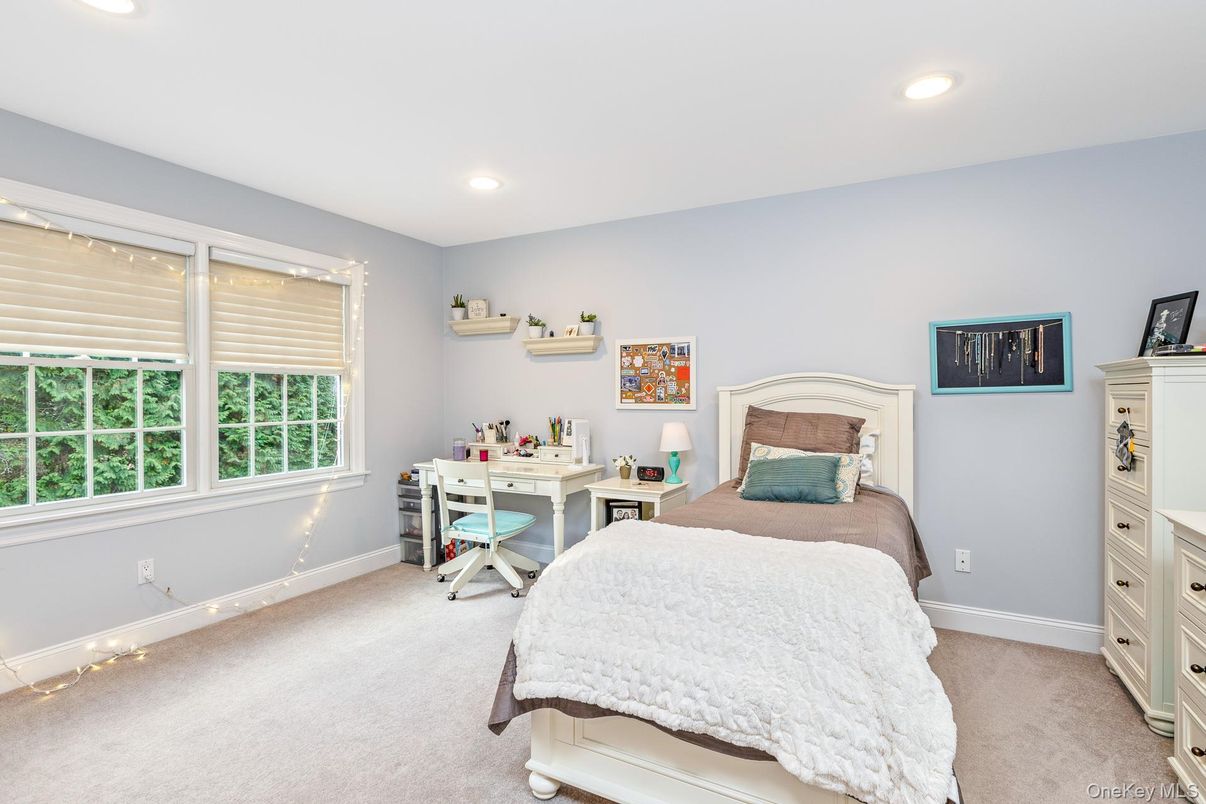 Bedroom, Home Office, Interior, Recessed Lighting