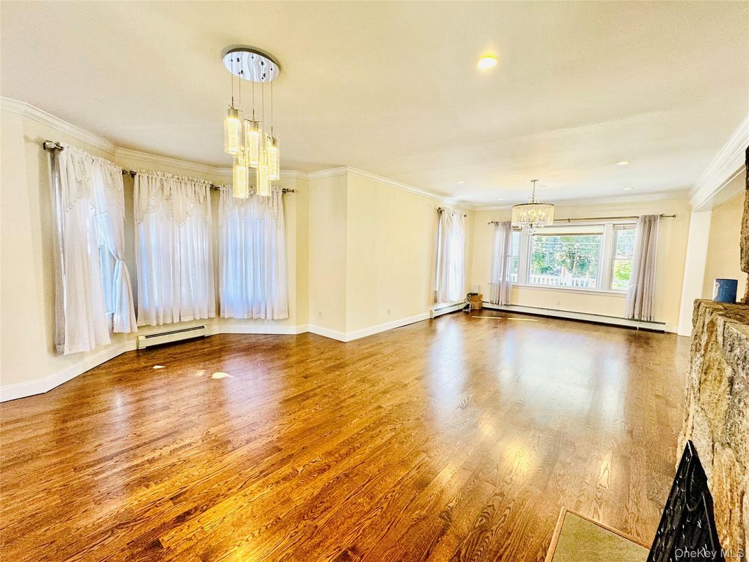 Chandelier, Empty room, Interior, Recessed Lighting, Wood Texture Flooring