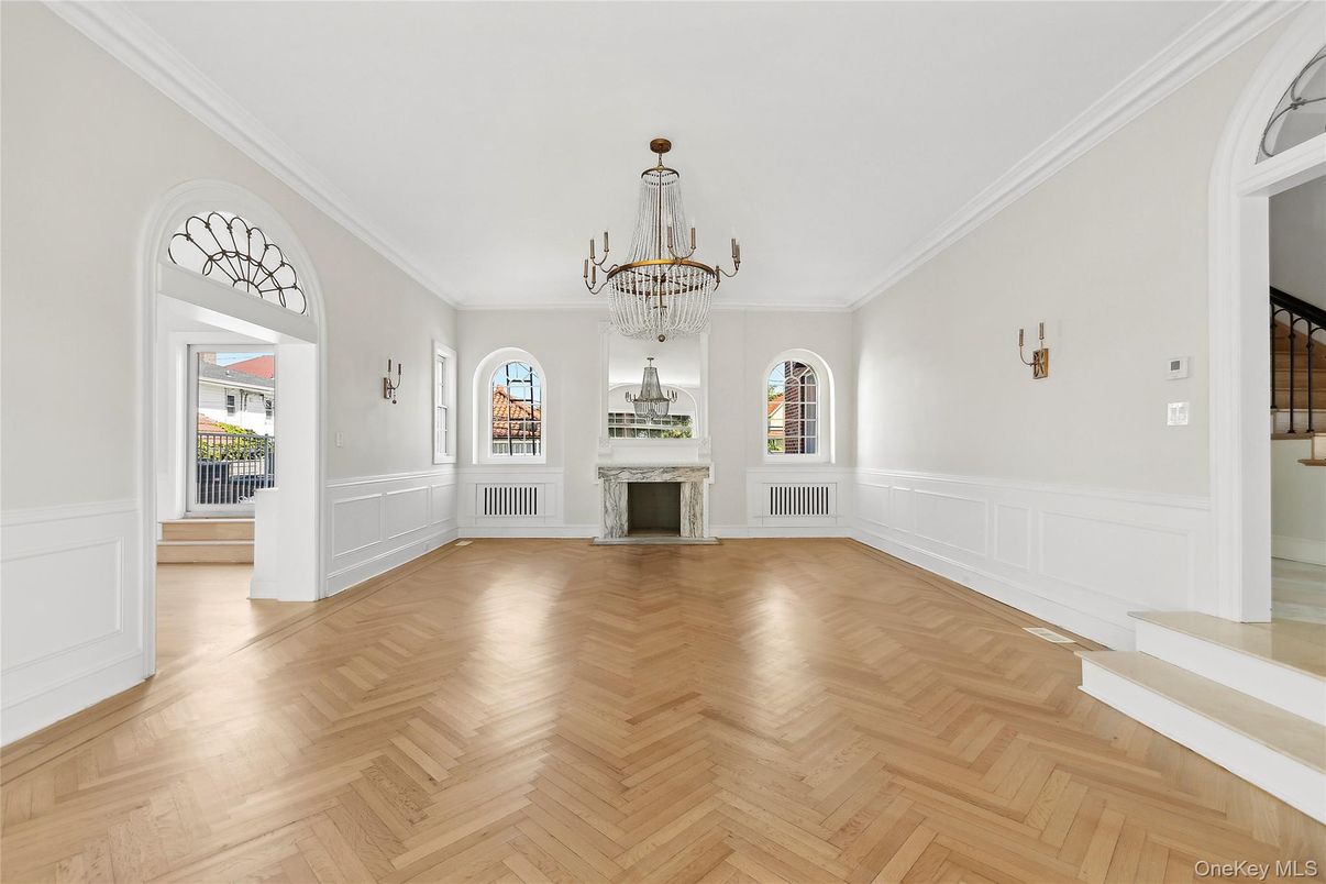 Chandelier, Fireplace, Interior, Wood Texture Flooring