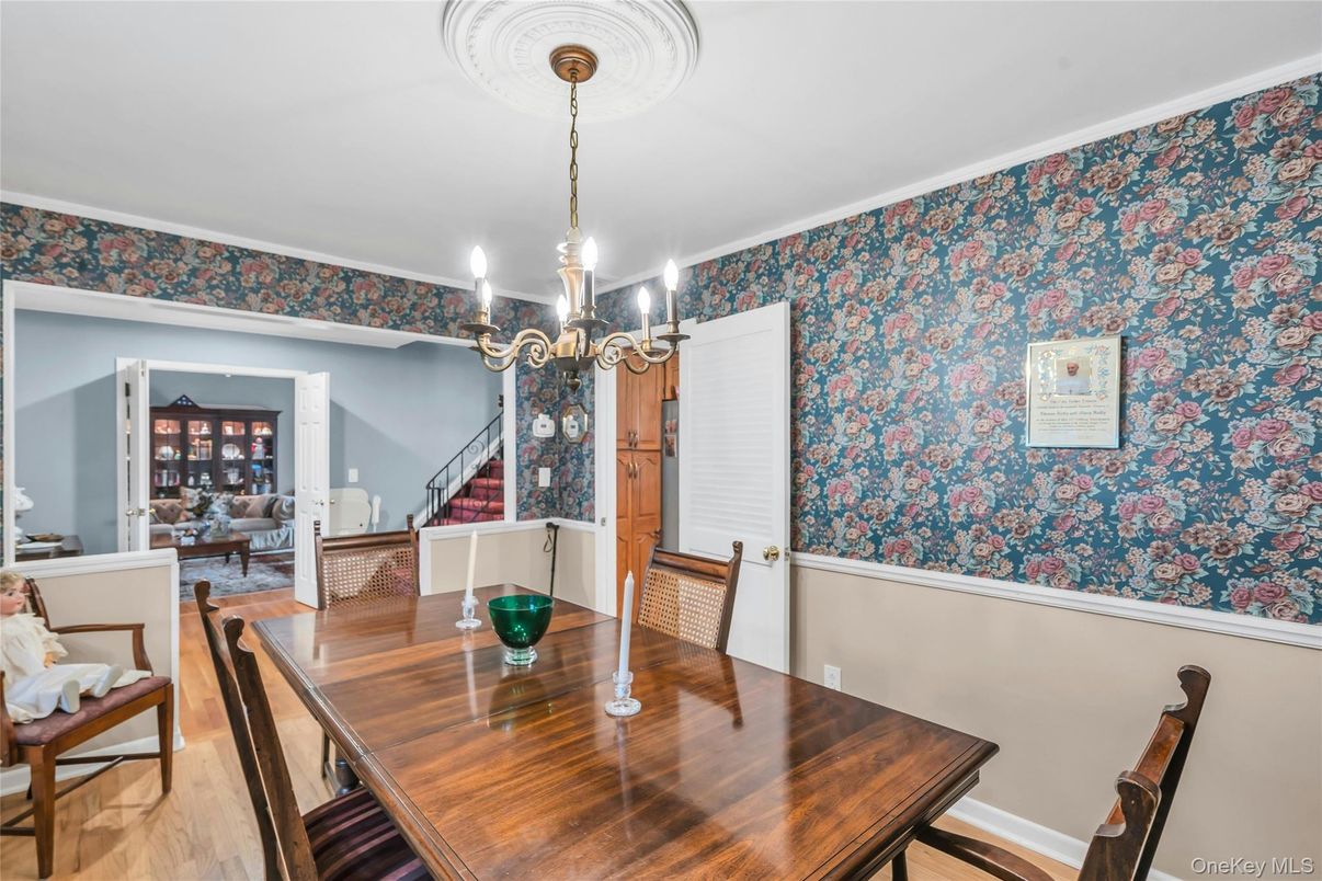 Chandelier, Dining room, Interior, Wood Texture Flooring