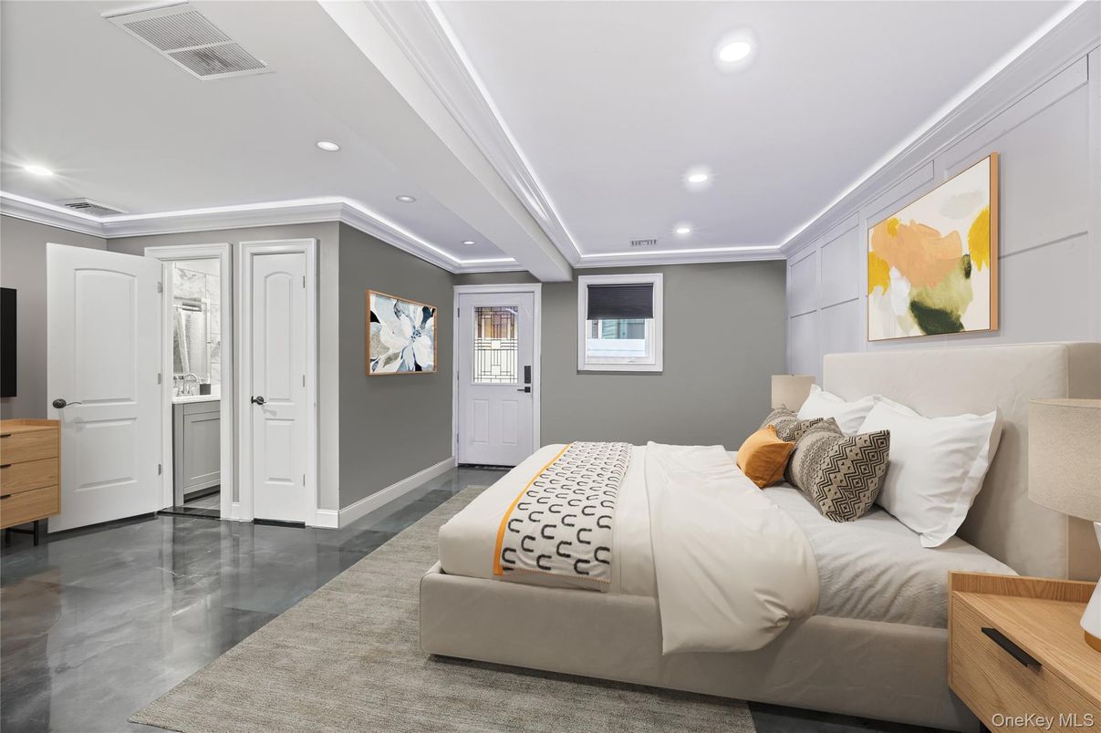 Bedroom, Interior, Recessed Lighting
