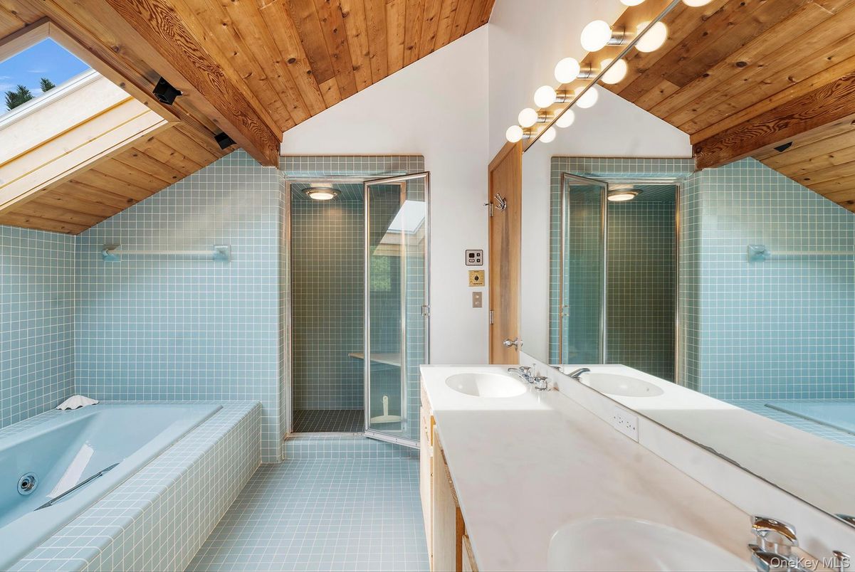 Bathroom, Dual Sink Vanities, Glass Shower, Interior, Wooden Ceilings