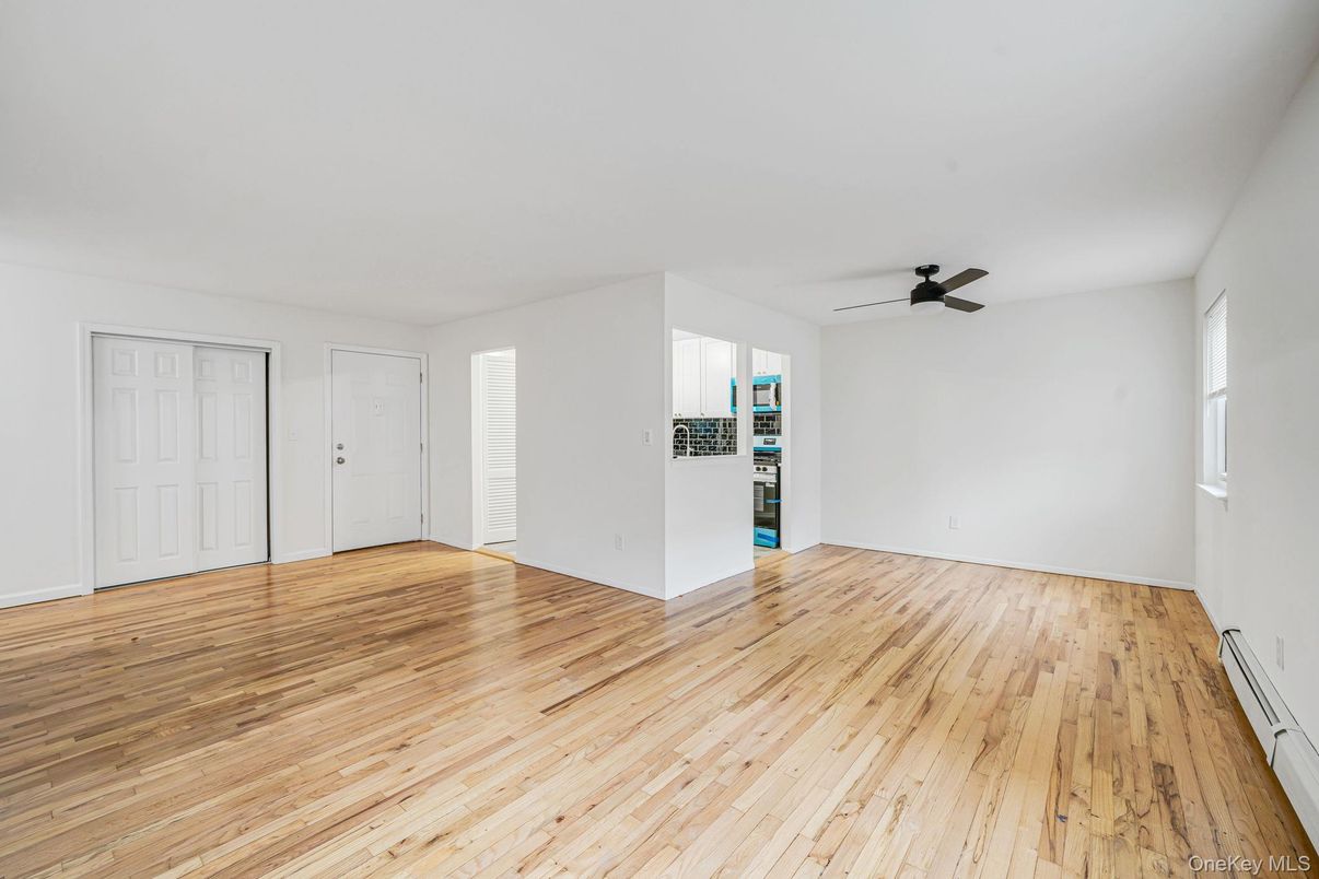 Empty room, Interior, Wood Texture Flooring