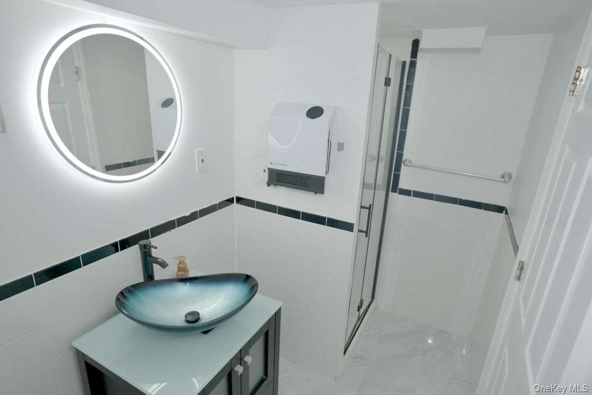Bathroom, Glass Shower, Interior