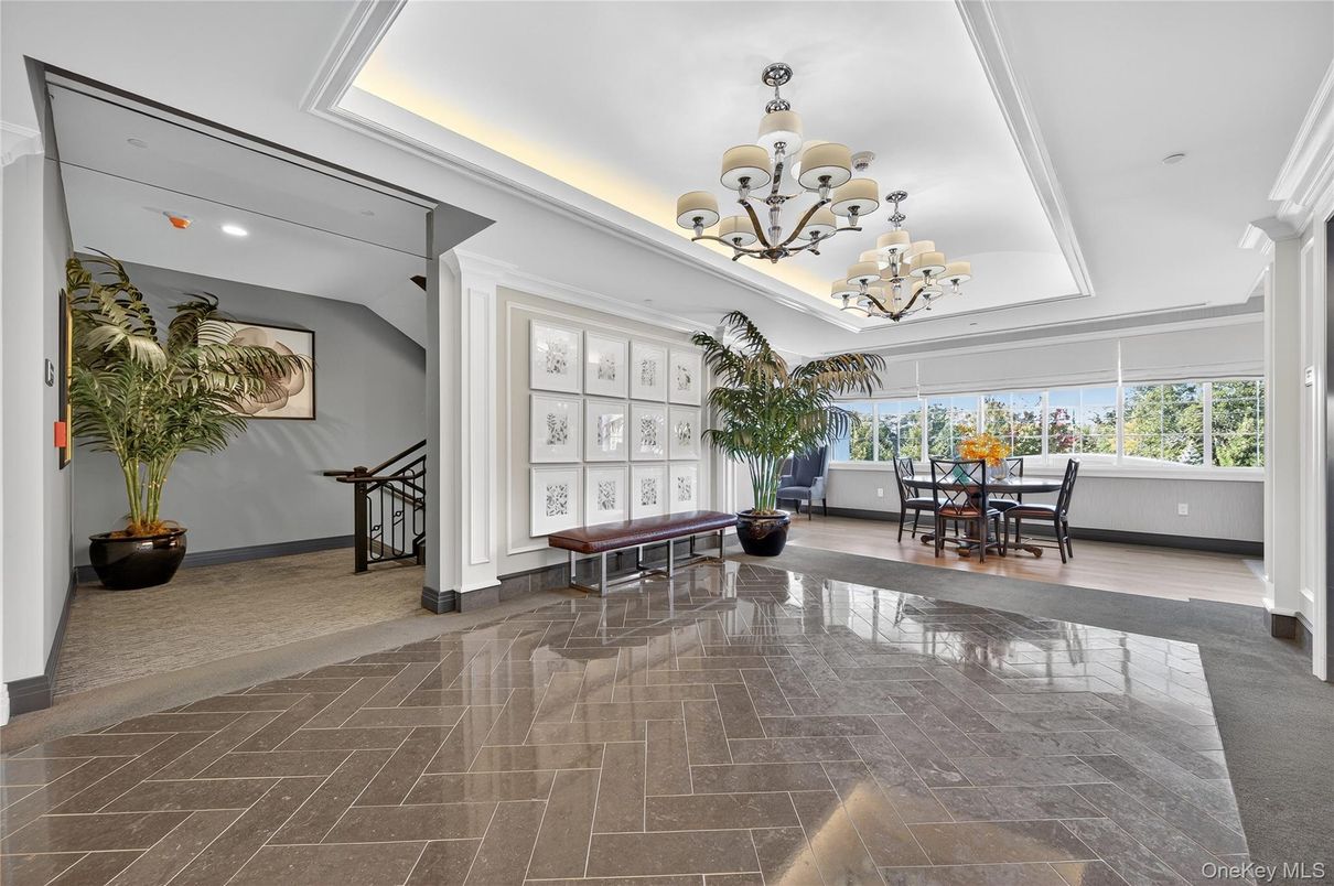 Chandelier, Dining room, Interior, Recessed Lighting