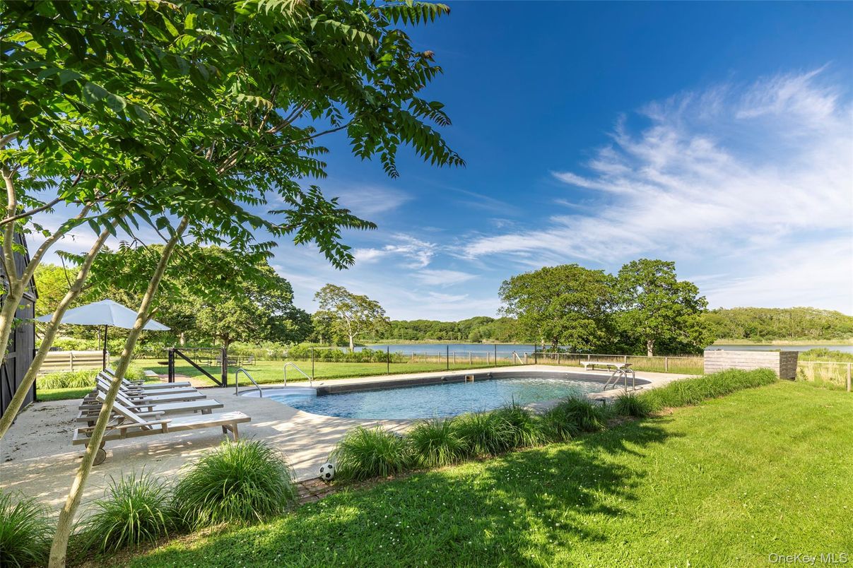 Backyard, Exterior, Pool