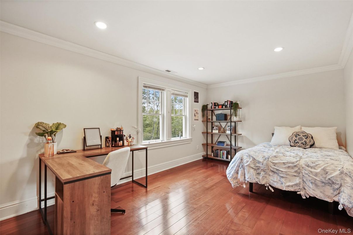 Bedroom, Home Office, Interior, Recessed Lighting, Wood Texture Flooring