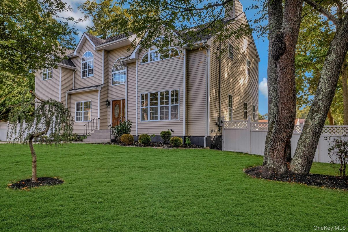 Backyard, Exterior, Facade, Brick Traditional