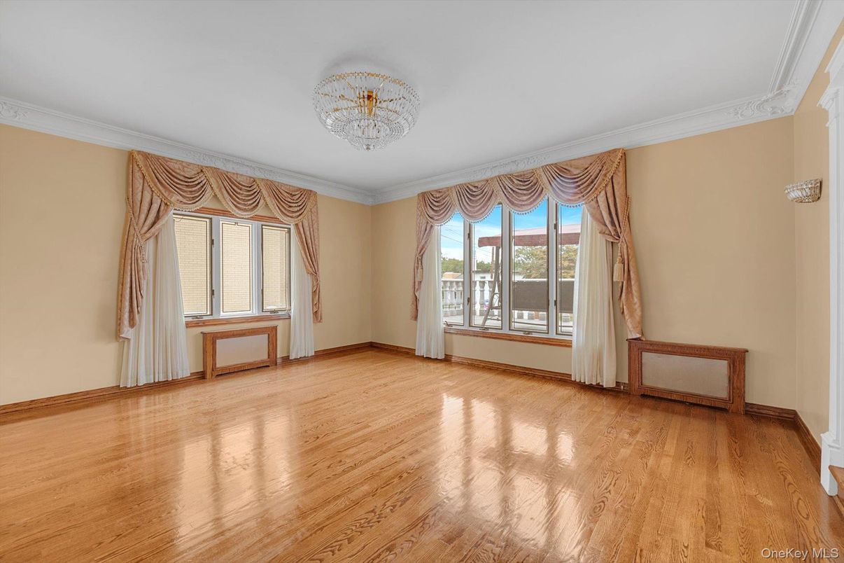 Chandelier, Empty room, Interior, Wood Texture Flooring
