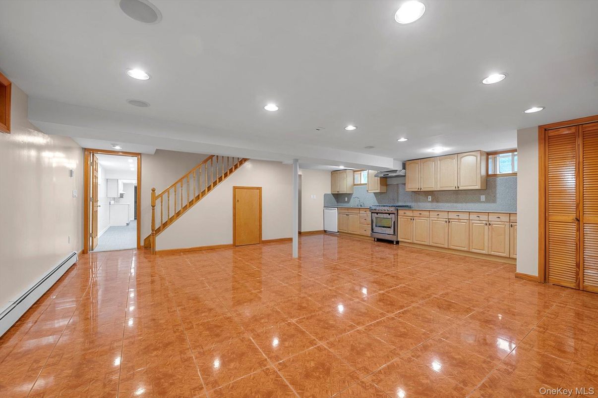 Interior, Kitchen, Recessed Lighting