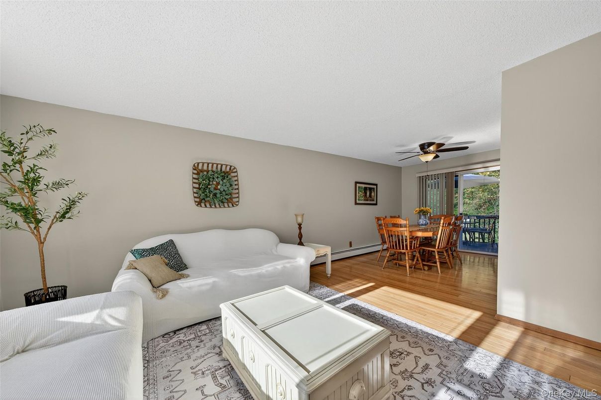 Dining room, Interior, Living room, Wood Texture Flooring