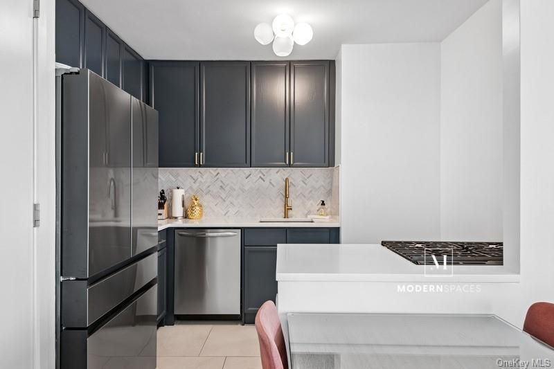 Interior, Kitchen, Stainless Steel Appliances