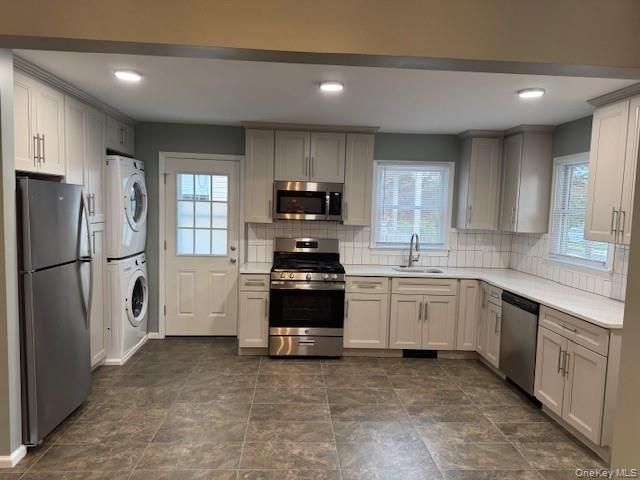 Interior, Kitchen, Recessed Lighting, Stainless Steel Appliances, Washer