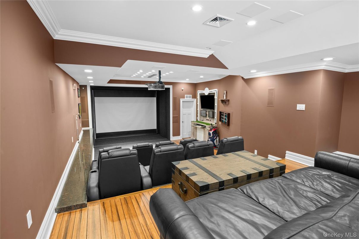 Home Theatre Room, Interior, Projection Screen, Recessed Lighting, Theatre Room