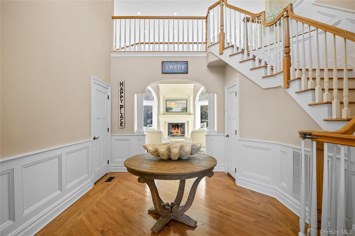 Fireplace, Interior, Recessed Lighting, Wood Texture Flooring