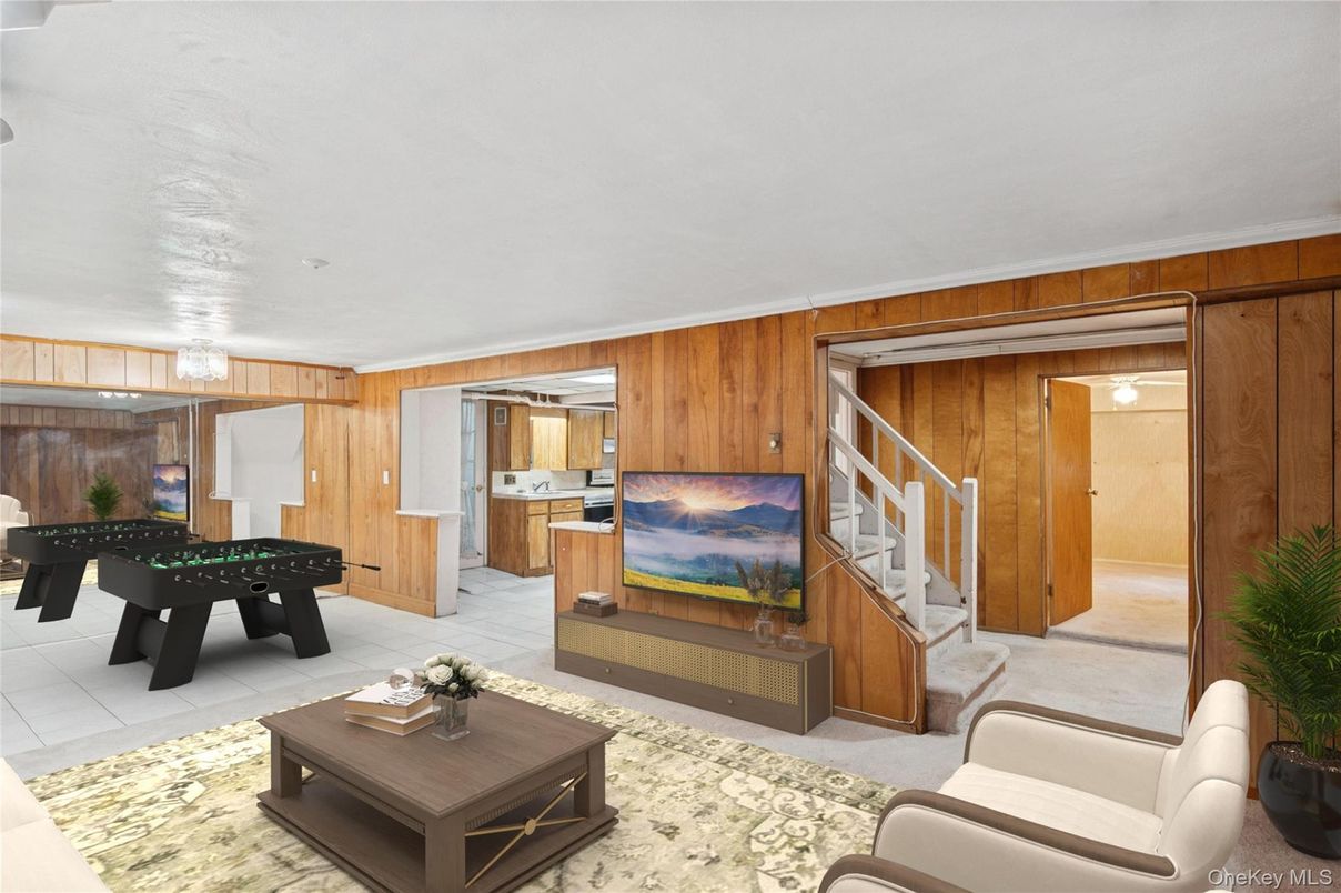 Chandelier, Game Room, Interior, Living room, Wooden Walls