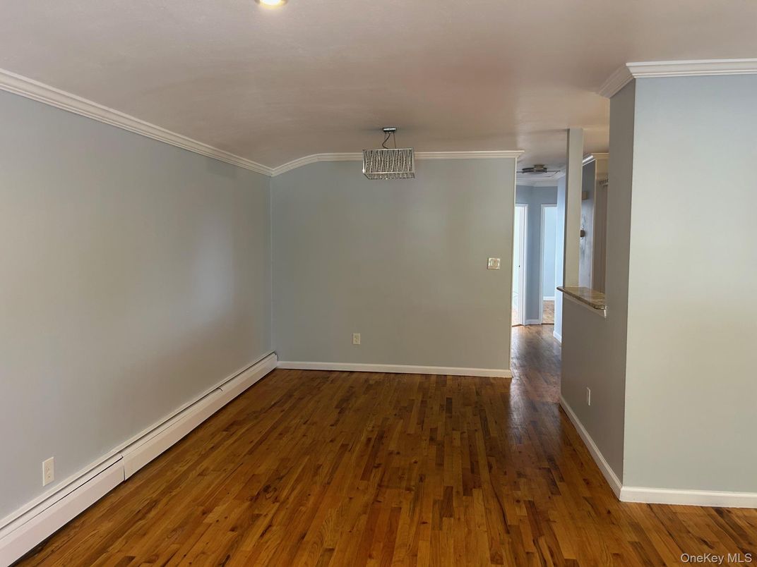 Chandelier, Empty room, Interior, Wood Texture Flooring