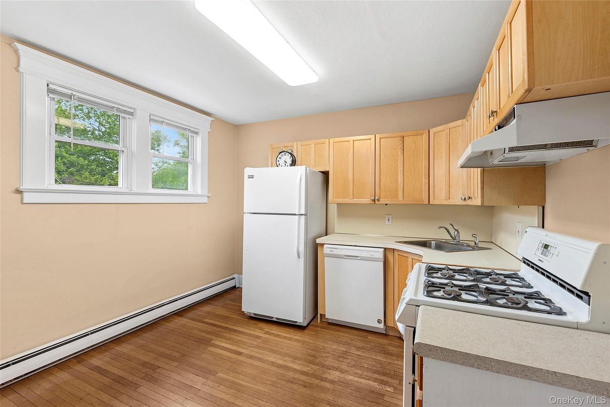 Interior, Kitchen, Wood Texture Flooring