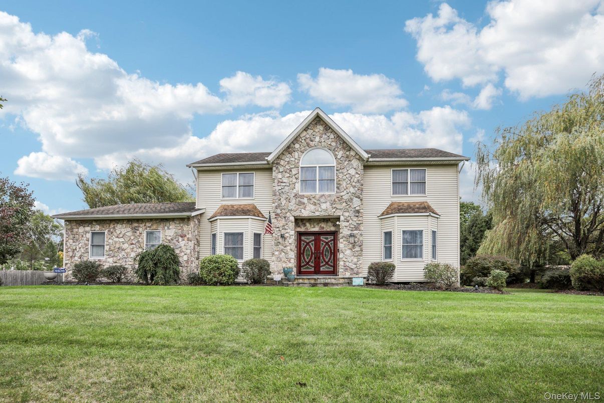 Backyard, Exterior, Facade, French Provincial