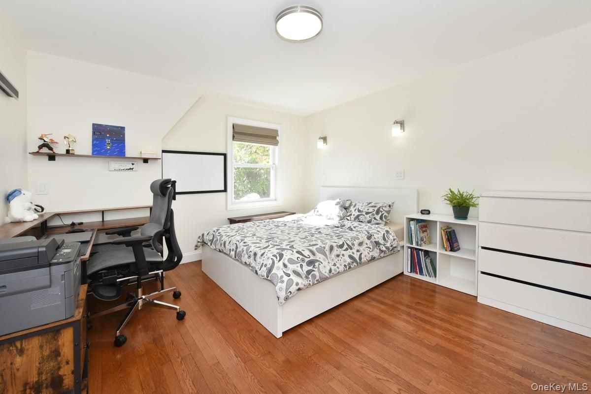 Bedroom, Home Office, Interior, Wood Texture Flooring