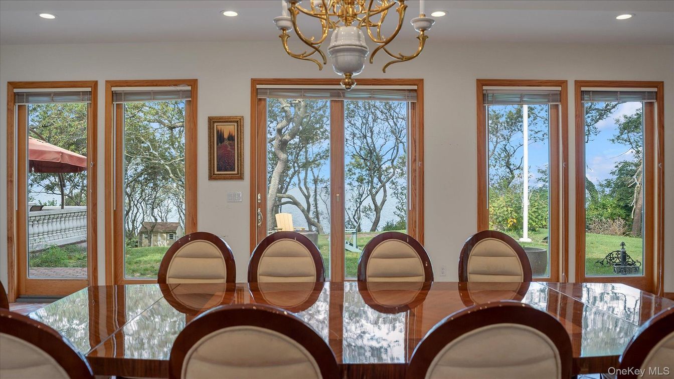 Chandelier, Dining room, Interior, Recessed Lighting