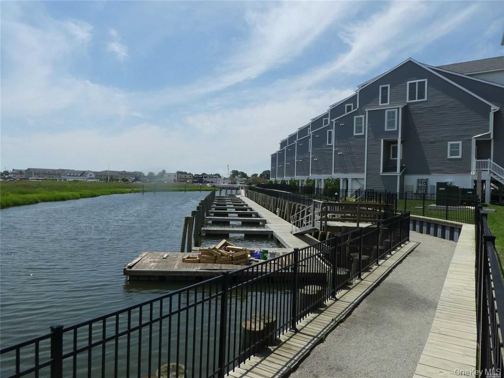 Exterior, Water