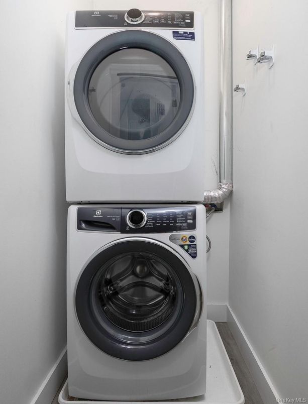 Interior, Utility Closets, Washer