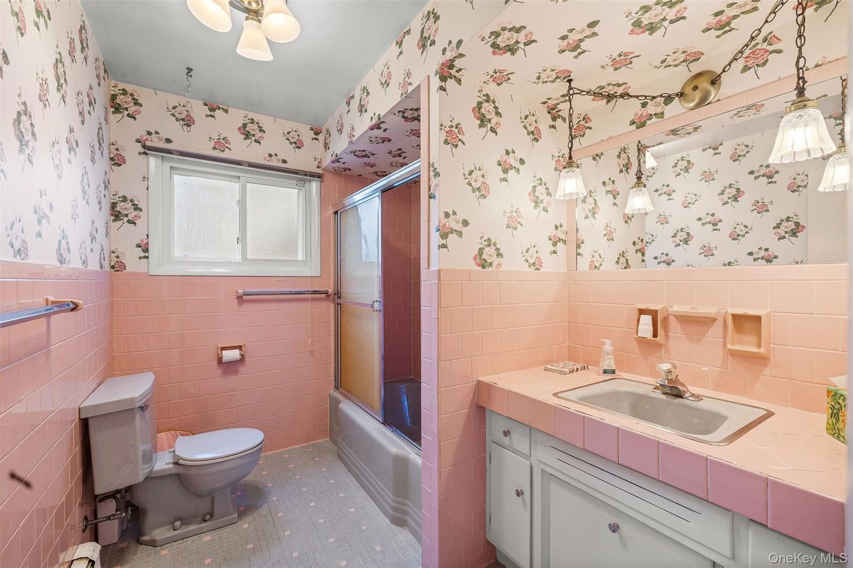Bathroom, Glass Shower, Interior, Tile Countertops