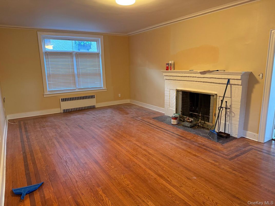 Empty room, Fireplace, Interior, Wood Texture Flooring