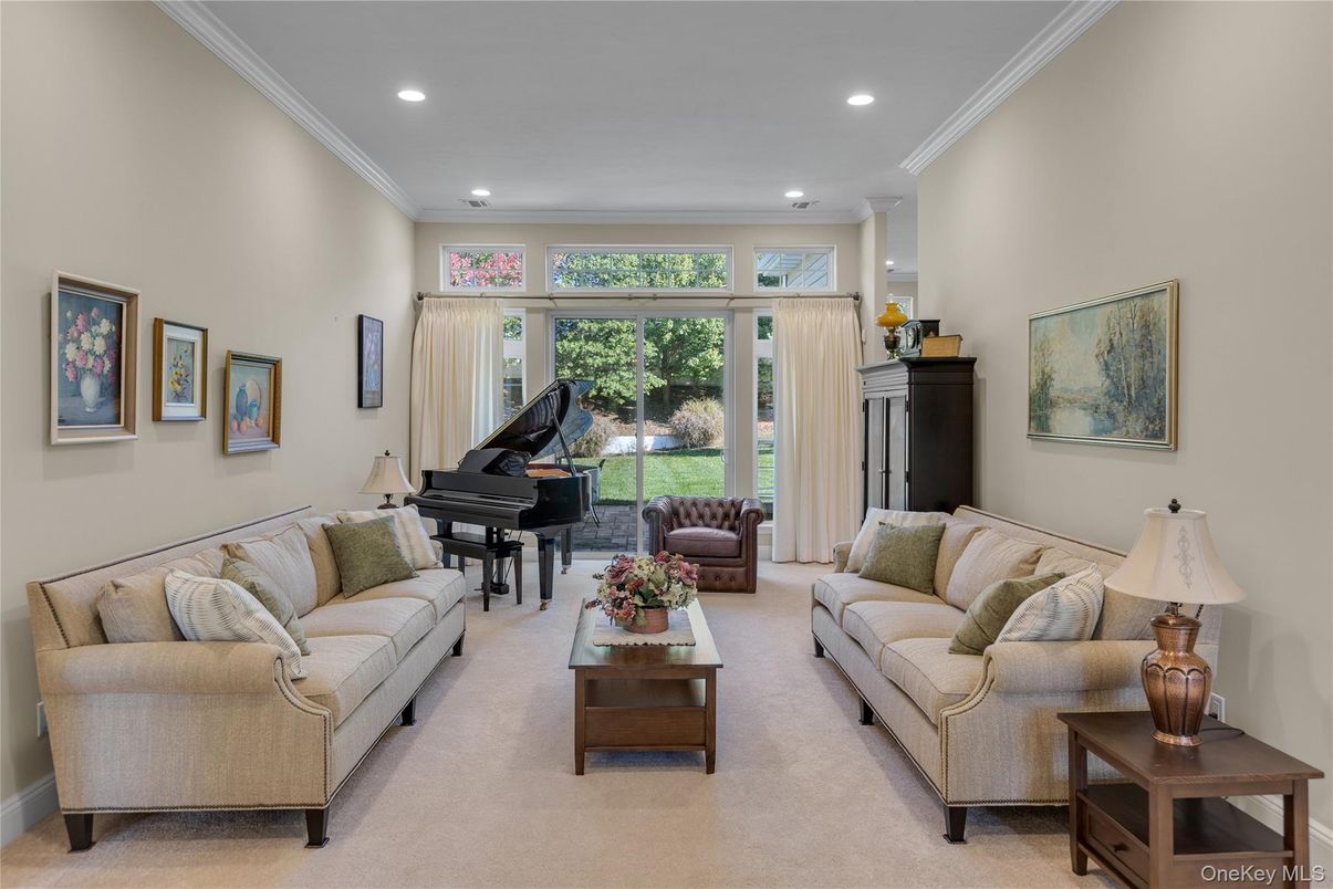Interior, Living room, Piano, Recessed Lighting