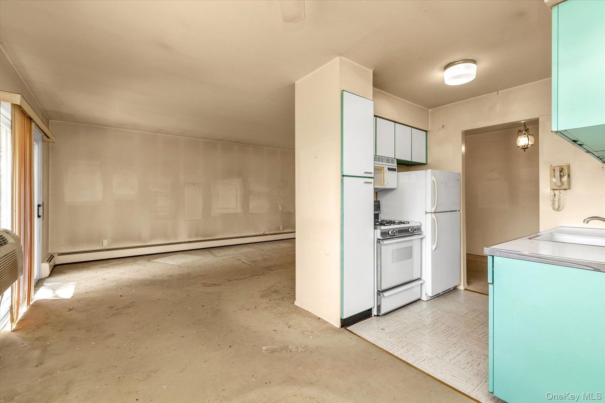 Interior, Kitchen, Washer