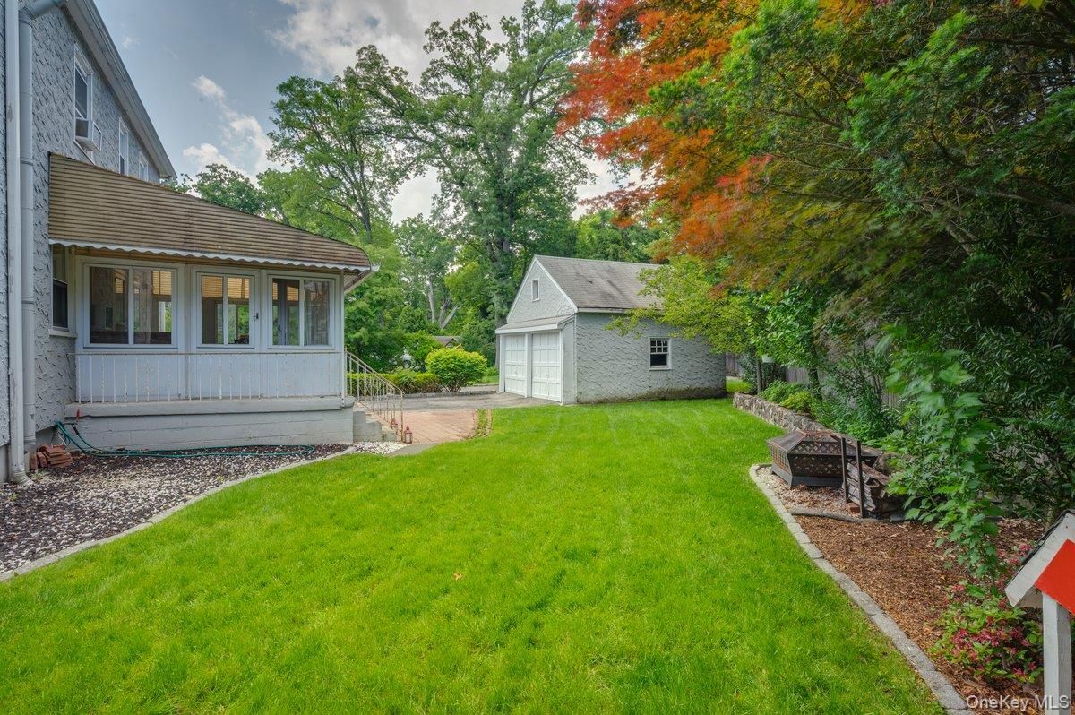Backyard, Detached Garage, Exterior