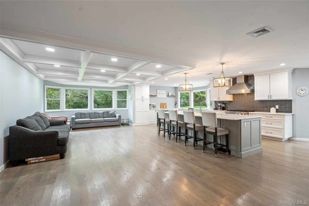 Interior, Kitchen, Living room, Pendant Lights, Recessed Lighting, Wood Texture Flooring