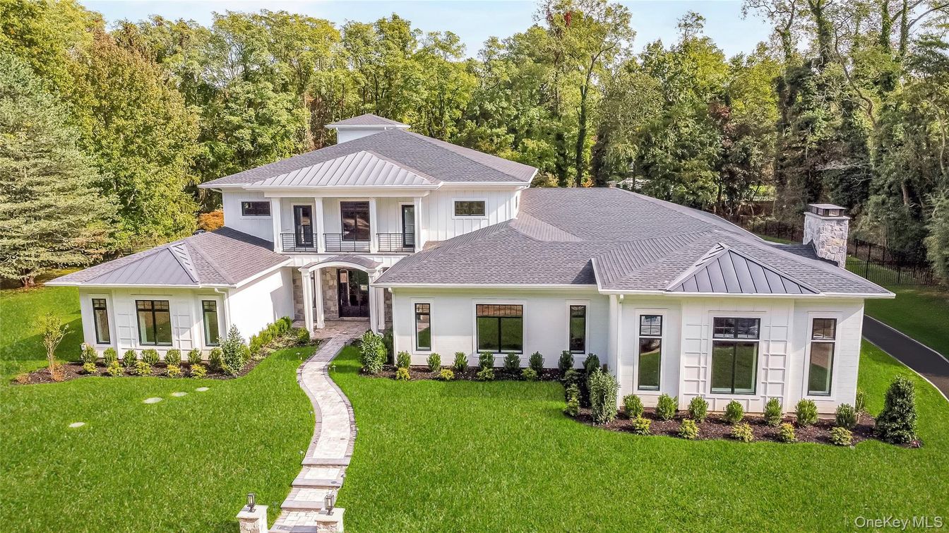 Backyard, Exterior, Facade, Farmhouse