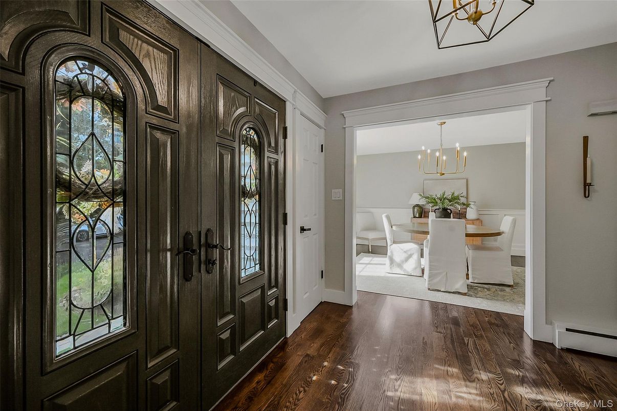 Chandelier, Dining room, Interior, Pendant Lights, Wood Texture Flooring