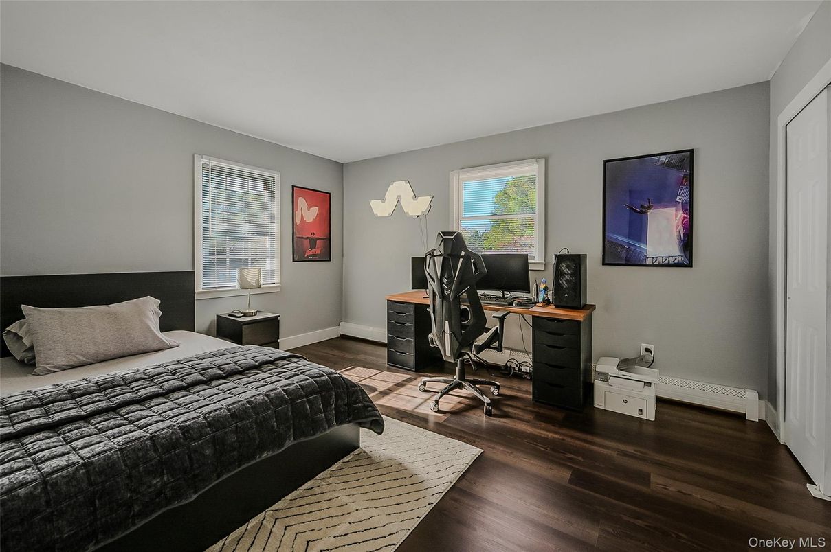 Bedroom, Home Office, Interior, Wood Texture Flooring