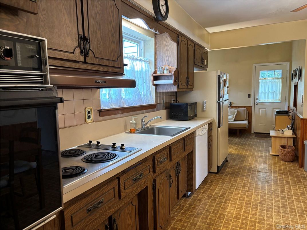 Interior, Kitchen