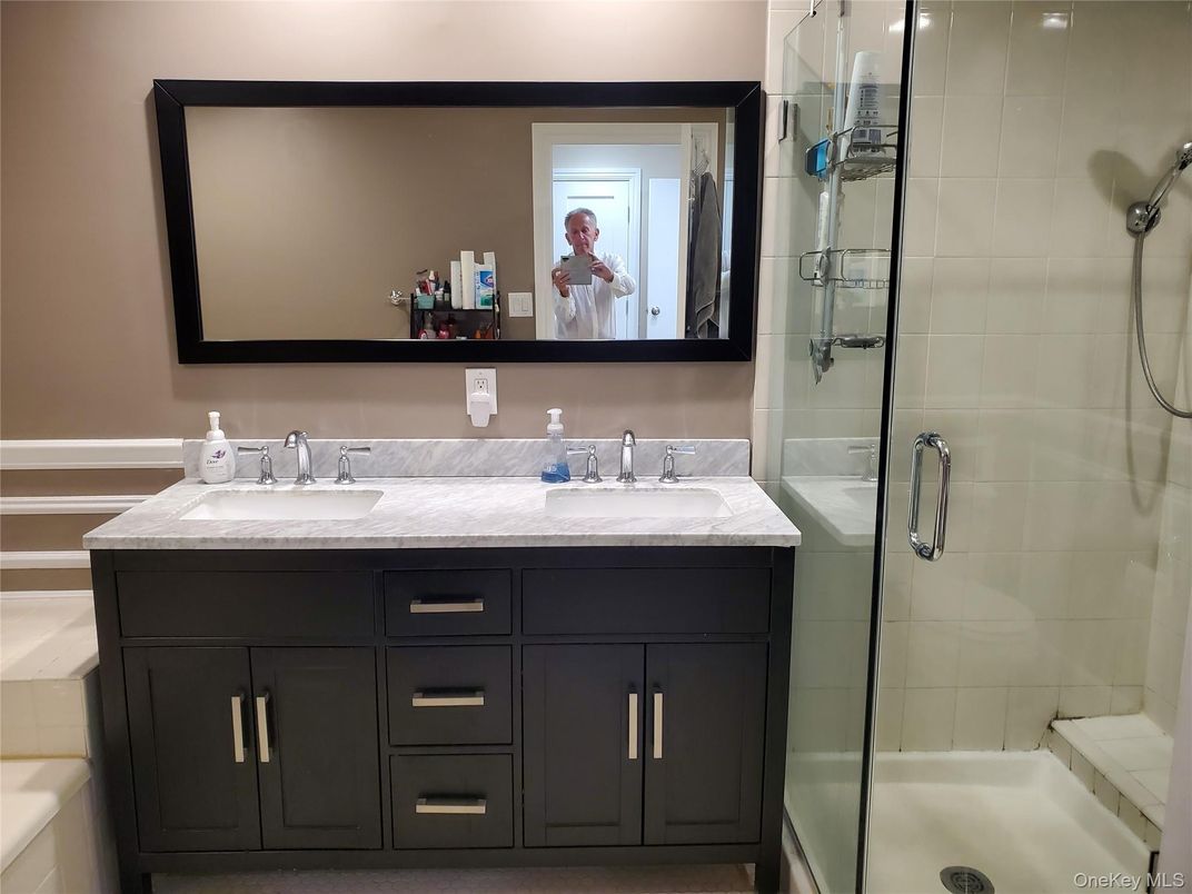 Bathroom, Dual Sink Vanities, Glass Shower, Interior