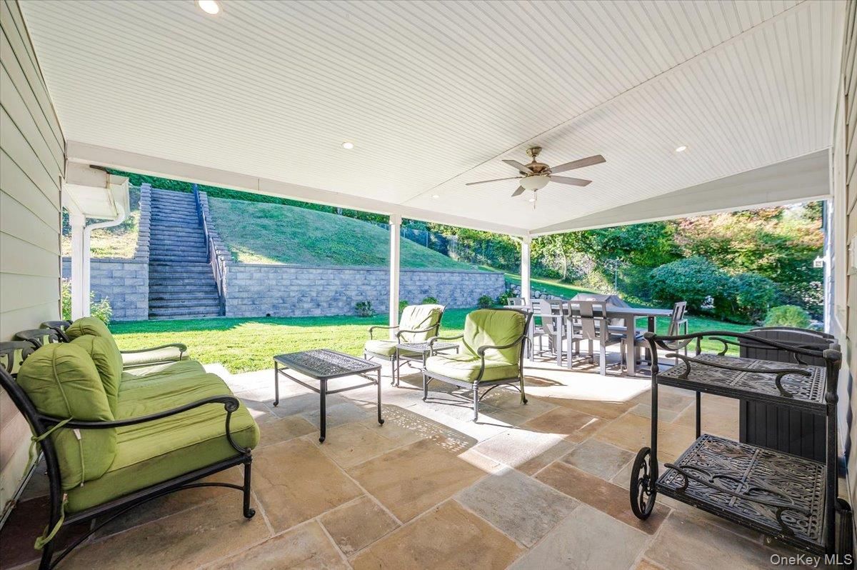 Exterior, Recessed Lighting