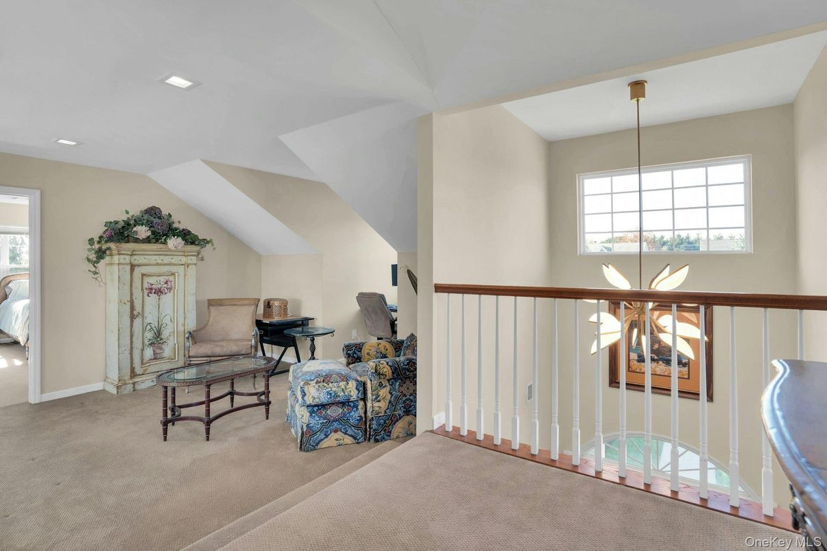Interior, Piano, Recessed Lighting