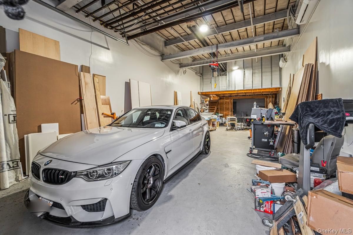 Garage, Interior